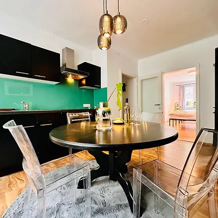 Green Room Διαμέρισμα *